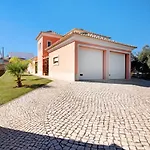 Βίλα Casa Tulipas