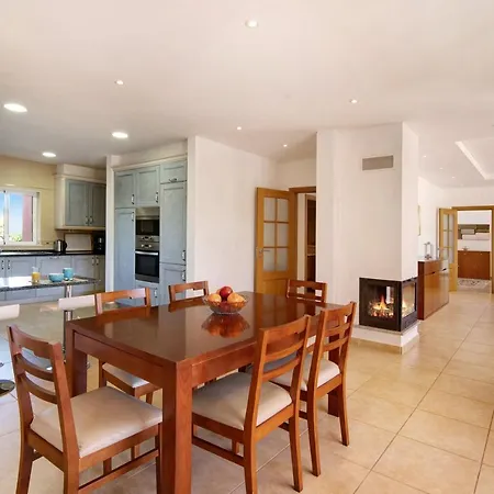 Casa Tulipas Villa Loulé