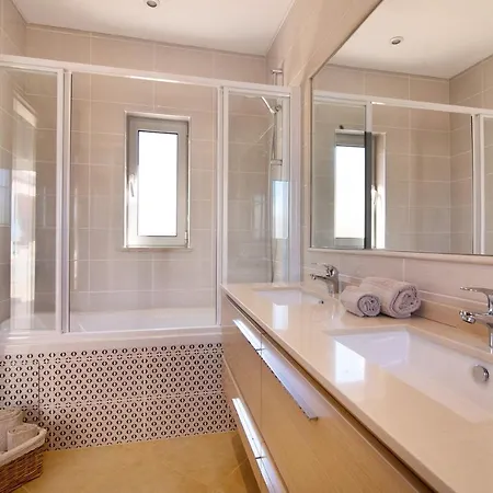 Casa Tulipas Villa *